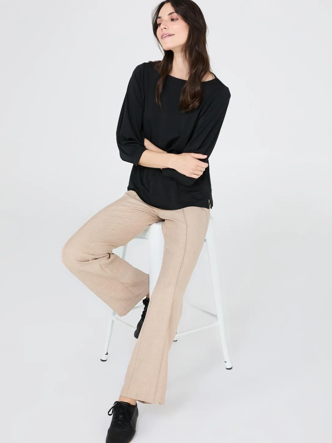 3/4 Pleated Sleeve Boat Neck Top