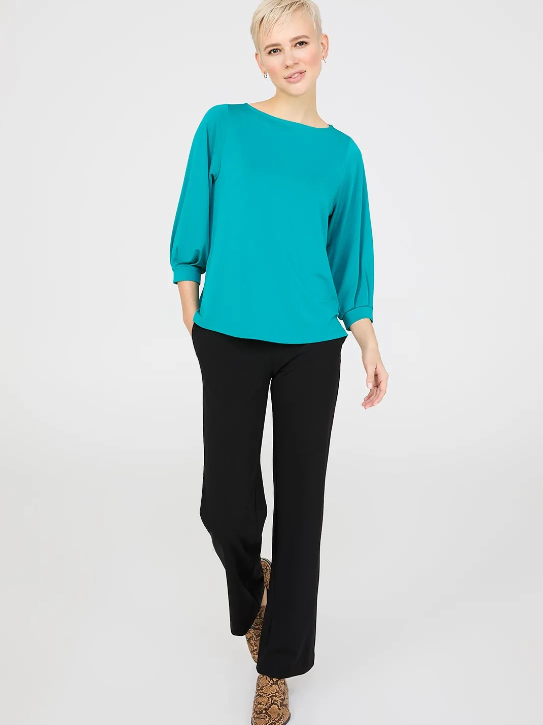 3/4 Pleated Sleeve Boat Neck Top