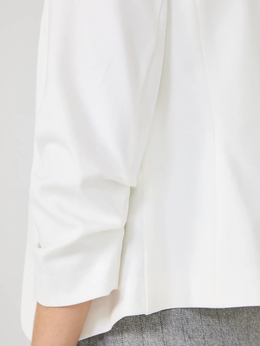 3/4 Ruched Sleeve Blazer