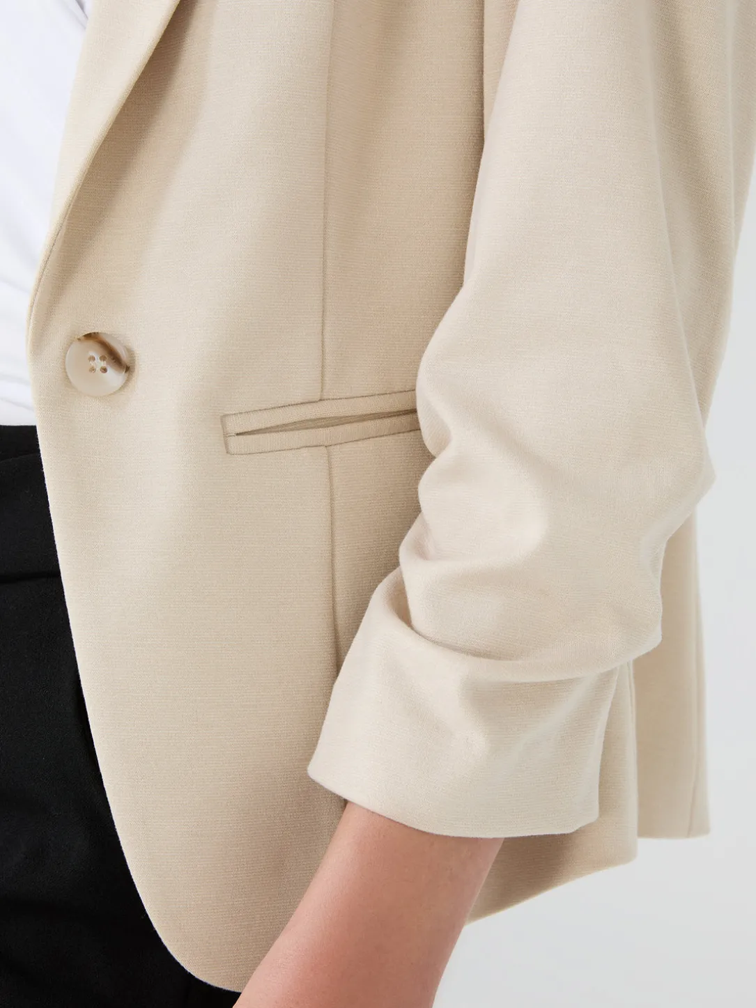 3/4 Ruched Sleeve Blazer