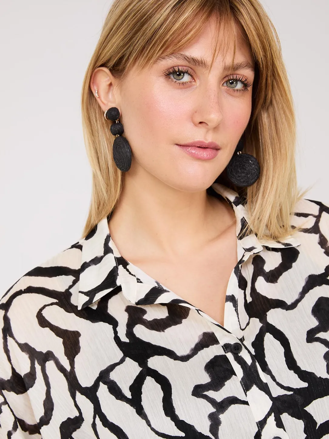 Abstract Print Crinkle Button-Front Blouse