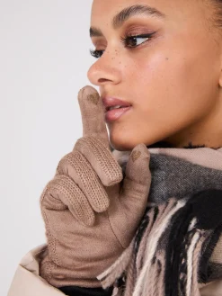 Cable Knit ITouch Gloves