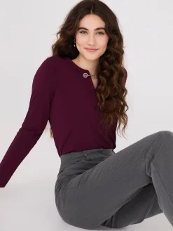 Chain Keyhole Long Sleeve Top