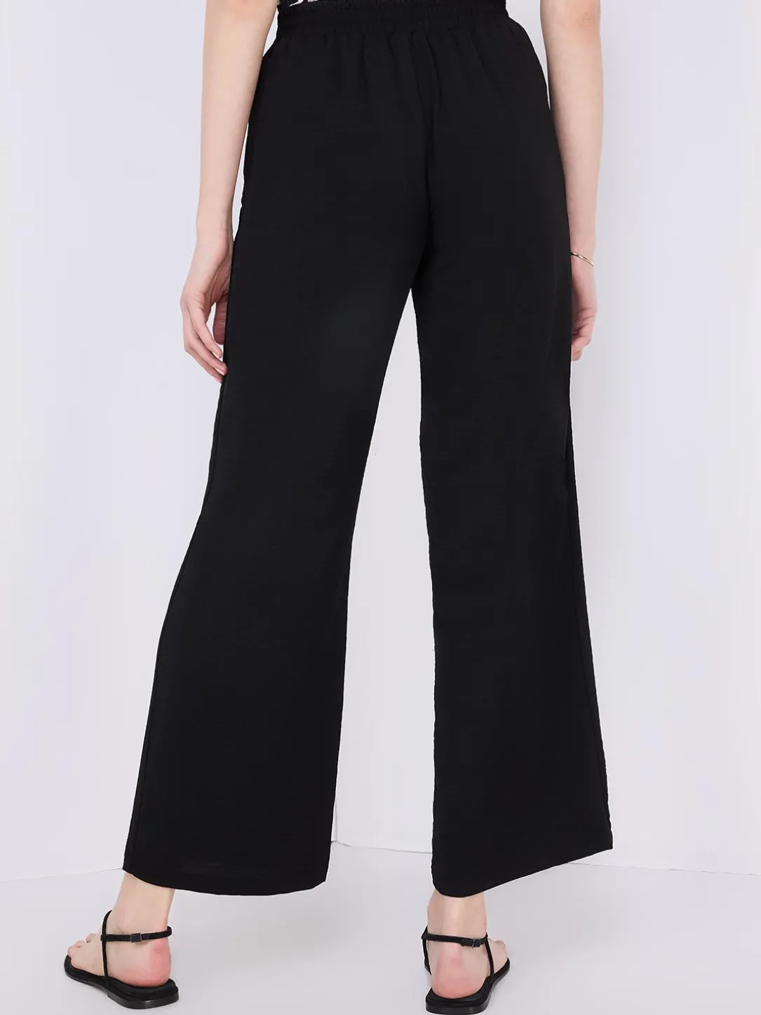 Classic Rise Wide-Leg Pants