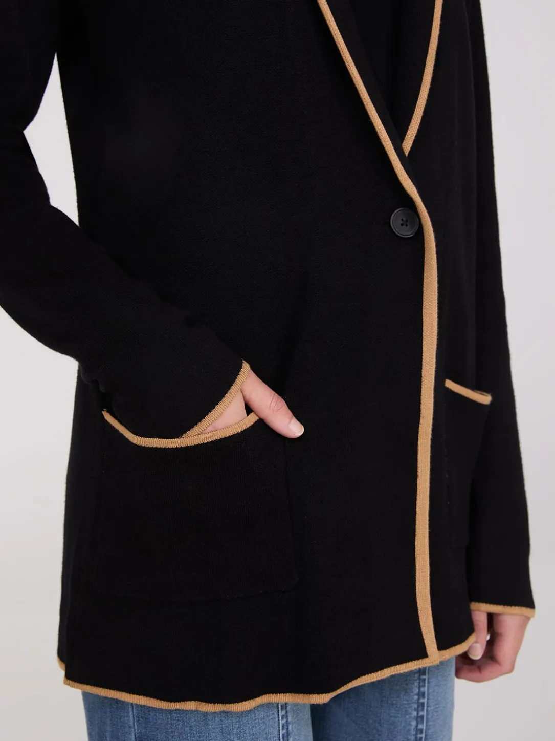 Contrast Piping One-Button Jacket