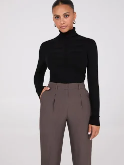 Contrasting Stitch Turtleneck Ribbed Sweater