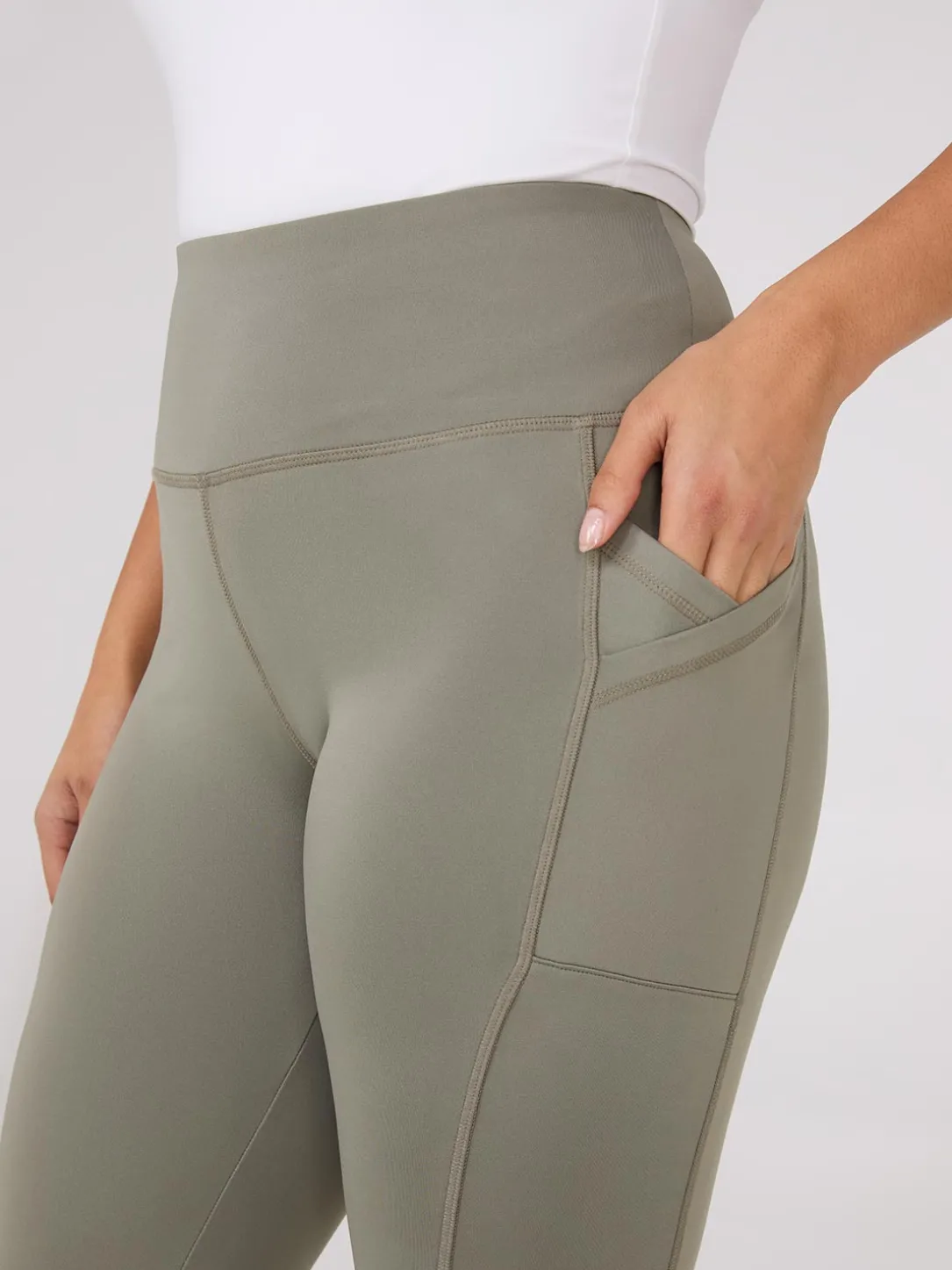 Criss-Cross Pocket Leggings