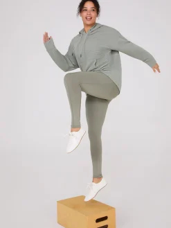 Criss-Cross Pocket Leggings
