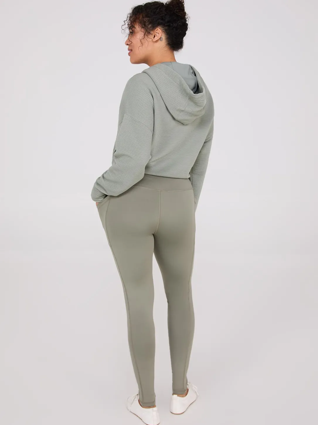 Criss-Cross Pocket Leggings