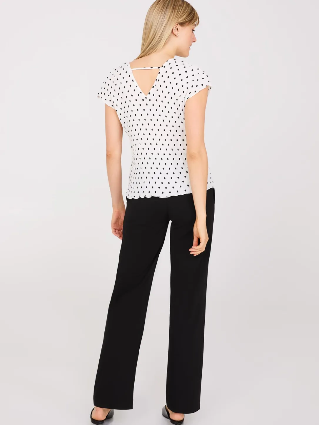 Dot Print V-Neck Pleated Top