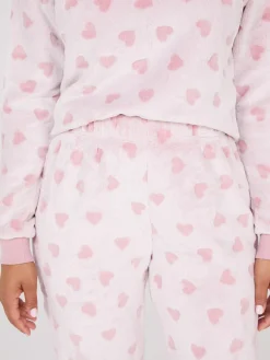 Embossed Heart Pattern Plush Pajama Set