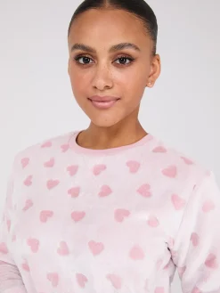 Embossed Heart Pattern Plush Pajama Set