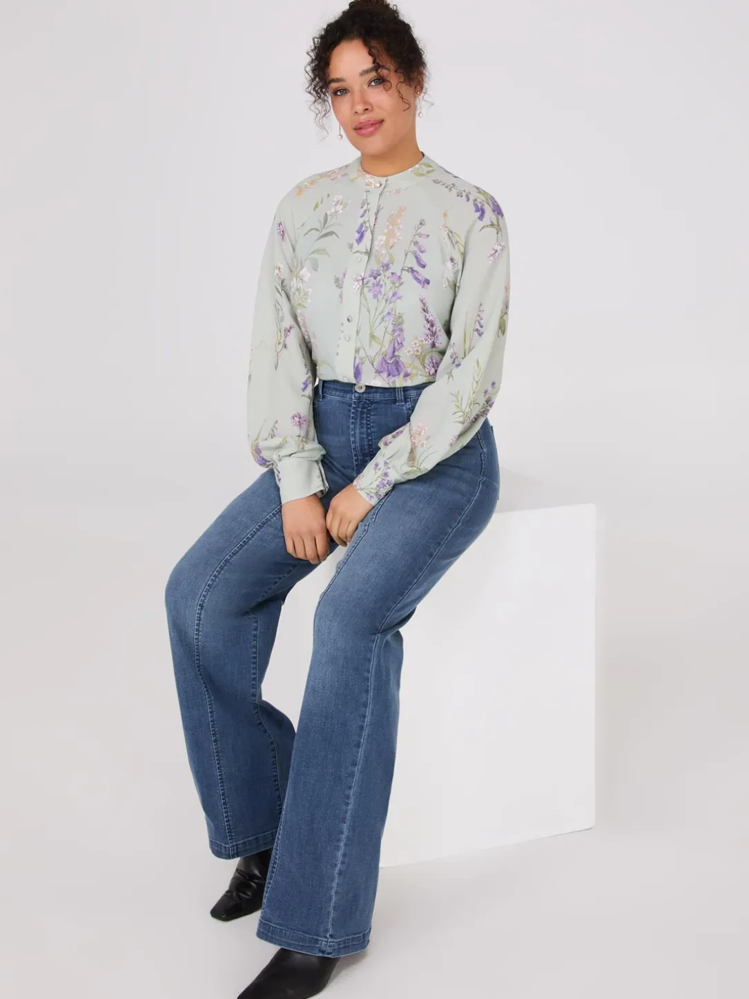 Floral Print Round Collar Chiffon Blouse