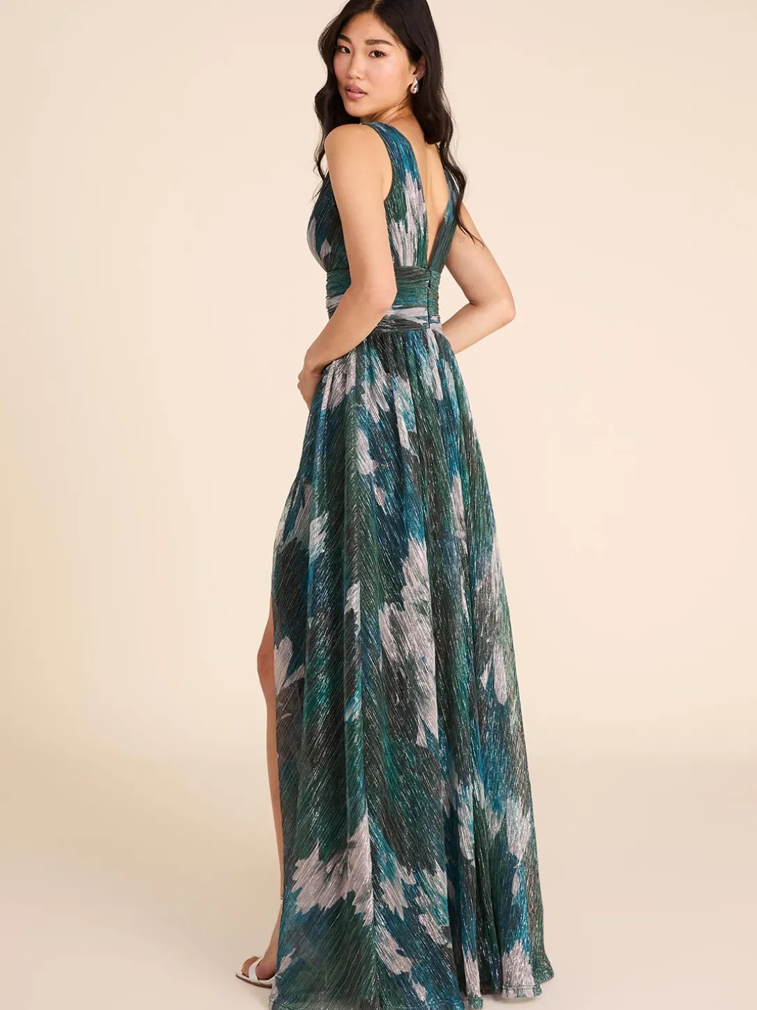 Floral Print V-Neck Metallic Crinkle Knit Gown