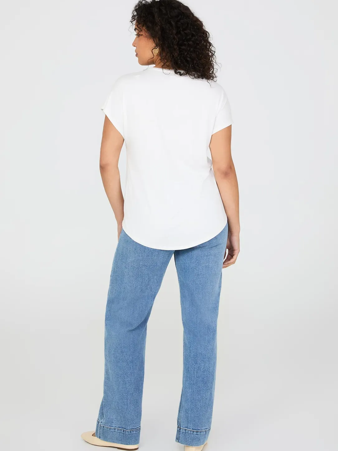Foil "Sophistiquee" Graphic T-Shirt