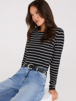 Horseshoe Buckle Belt