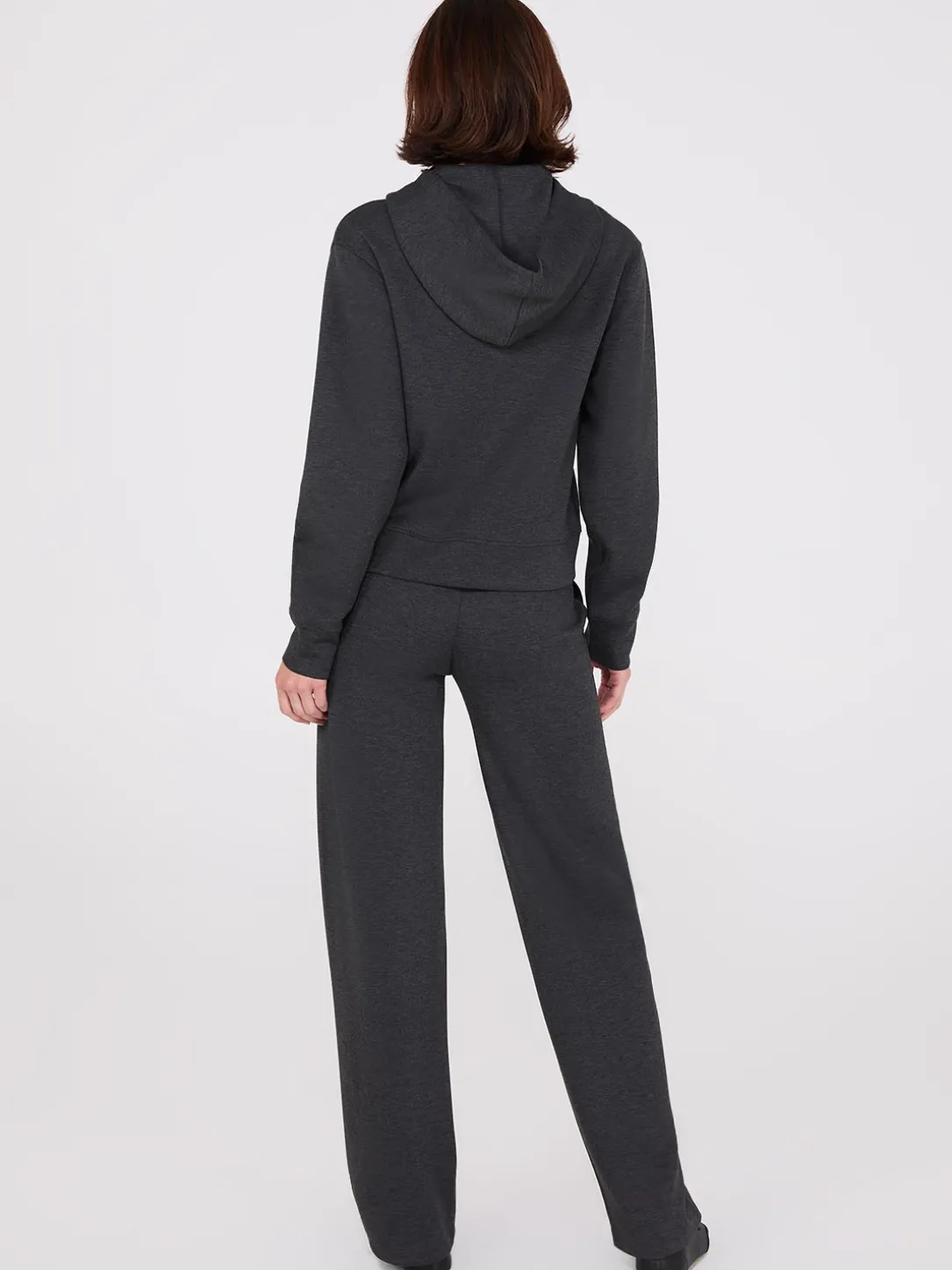 Kangaroo Pocket Zip-Up Hoodie