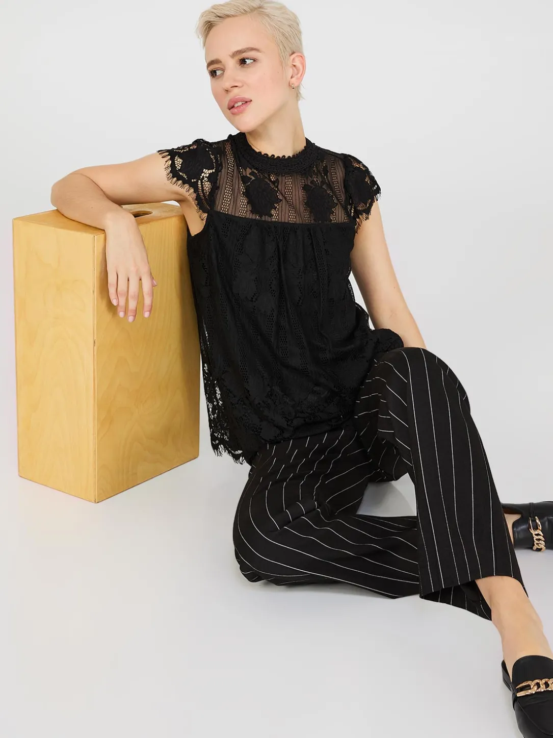 Lace Cap Sleeve Top With Crochet Detail