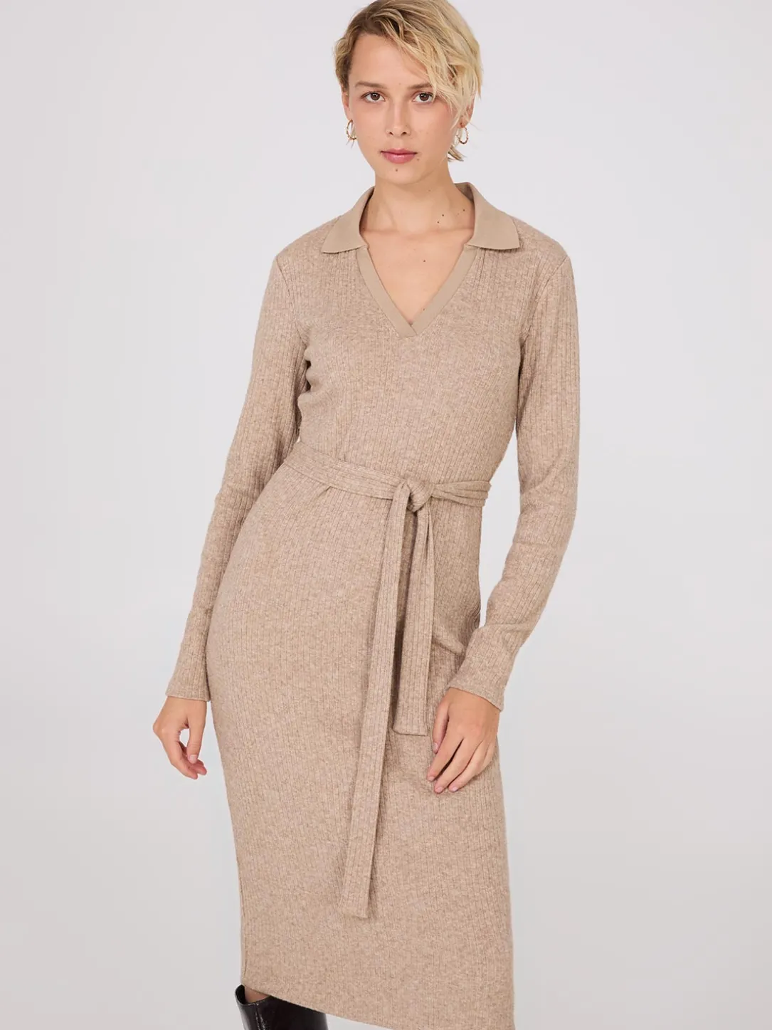 Long Sleeve Ribbed Midi Dress