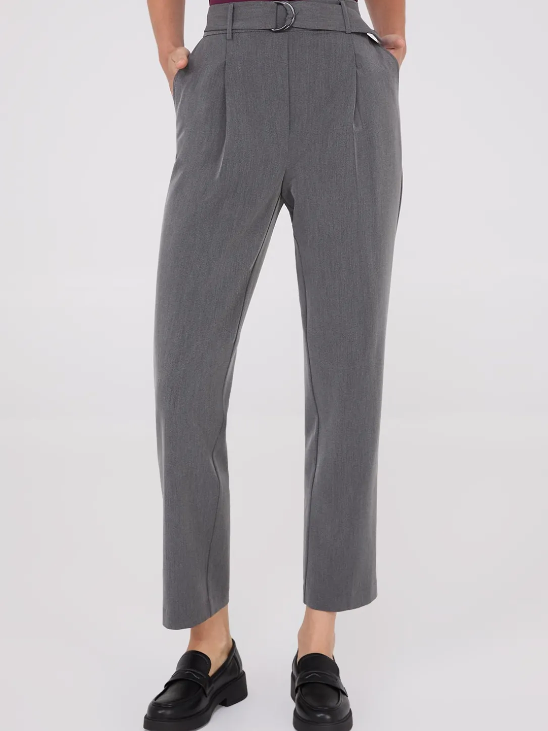 Mid-Rise Pleated Pants