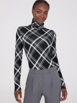 Plaid Long Sleeve Turtleneck Top