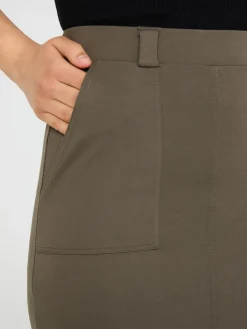 Porkchop Pocket Column Skirt