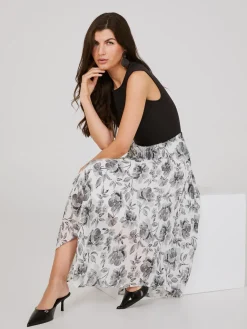 Printed Asymmetrical Hem Chiffon Skirt