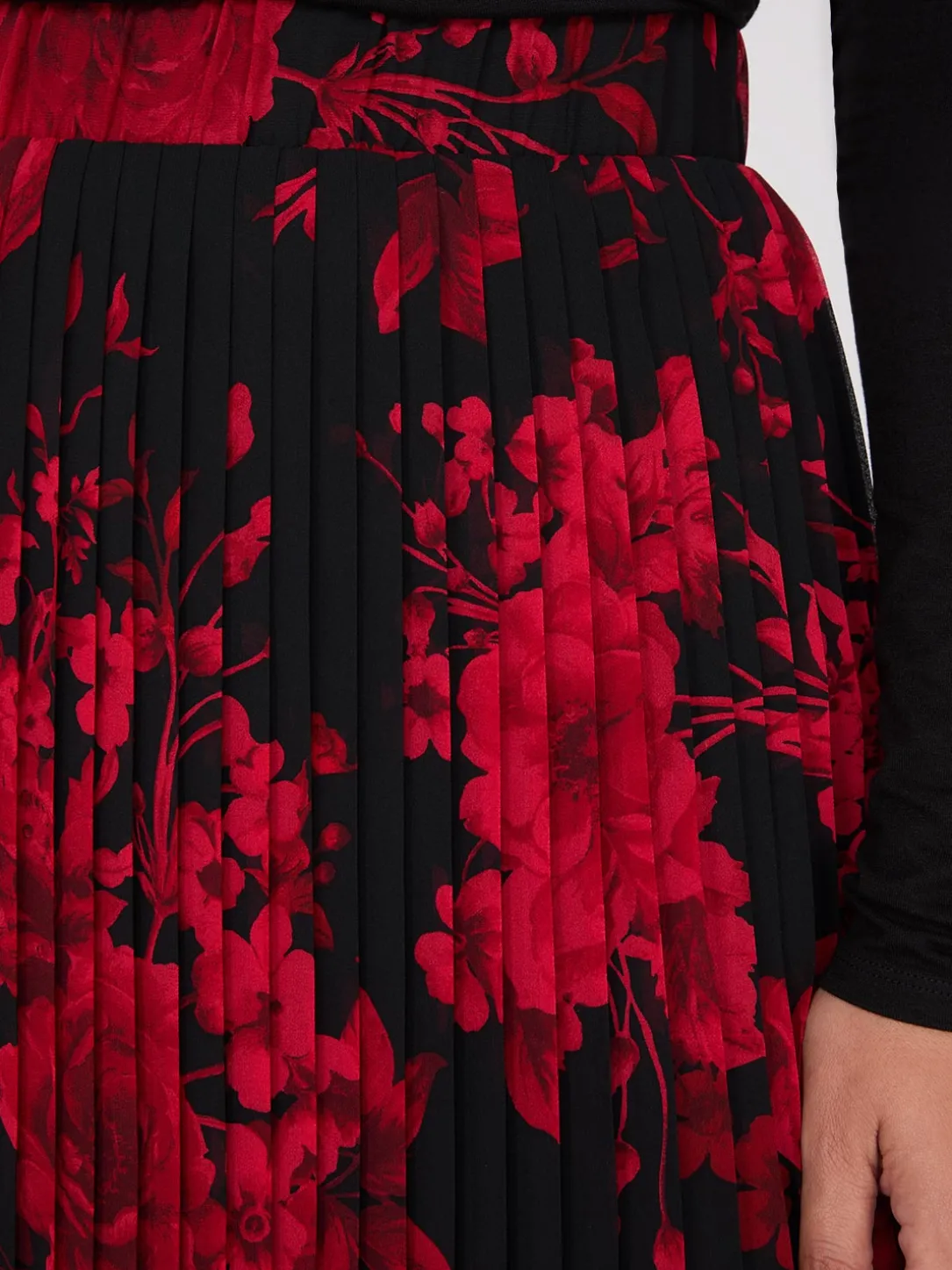 Printed Pleated Chiffon Midi Skirt