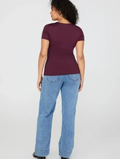 Sculpting Crew Neck T-Shirt