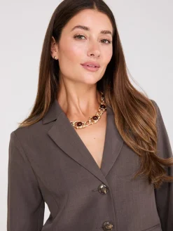 Short 3-Button Blazer