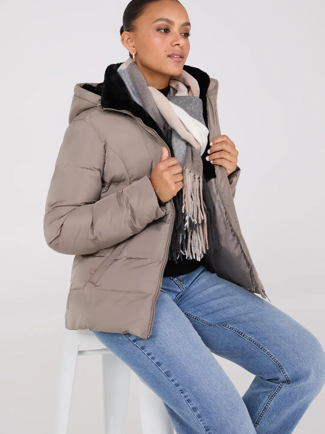 Short Puffer Jacket