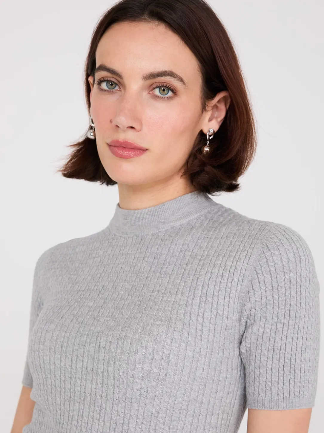Short Sleeve Cable Knit Sweater