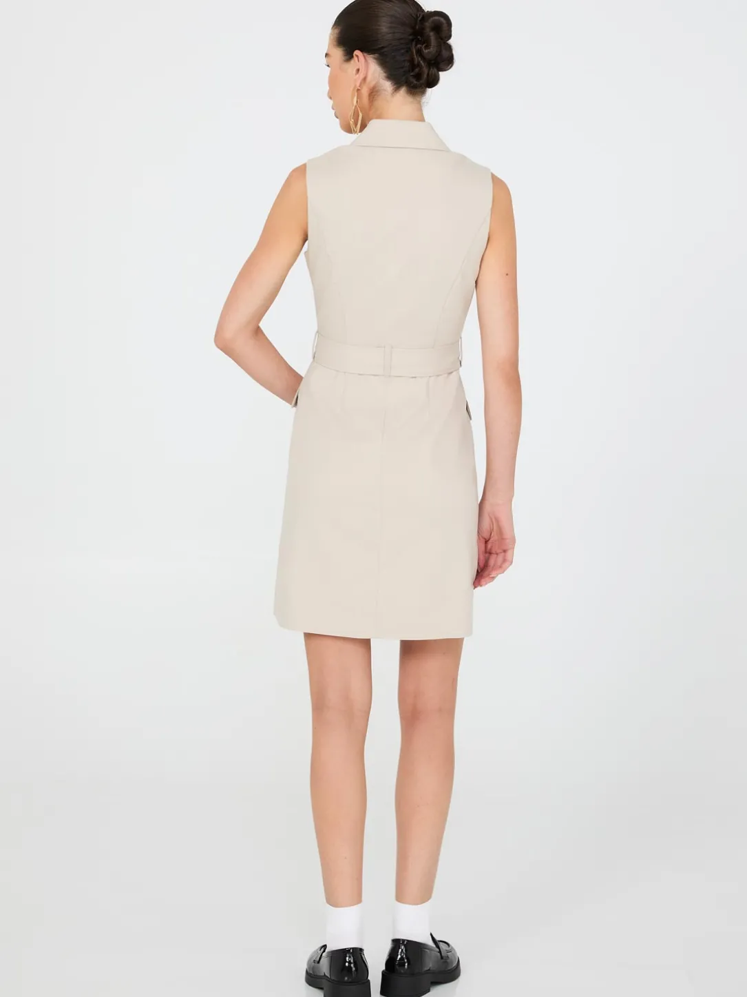 Sleeveless Blazer Dress With Belt