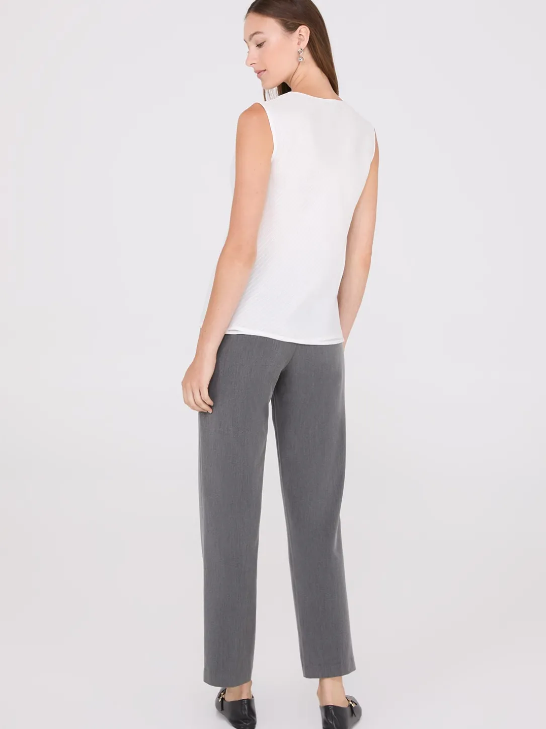 Sleeveless Textured Cowl Neck Top