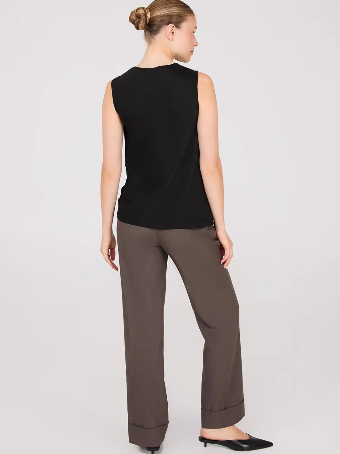 Sleeveless Textured Cowl Neck Top