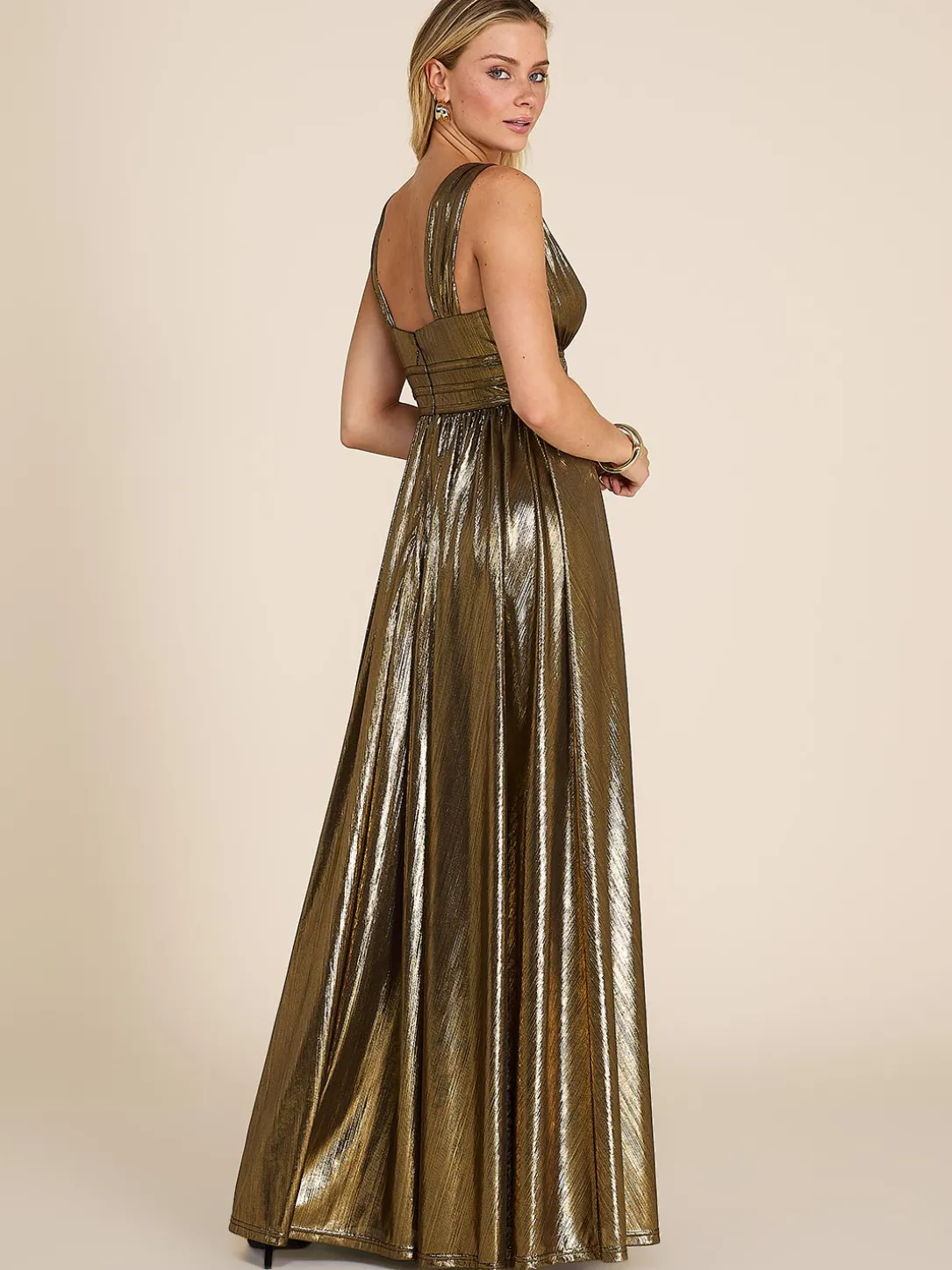 Sleeveless V-Neck Metallic Foil Knit Gown