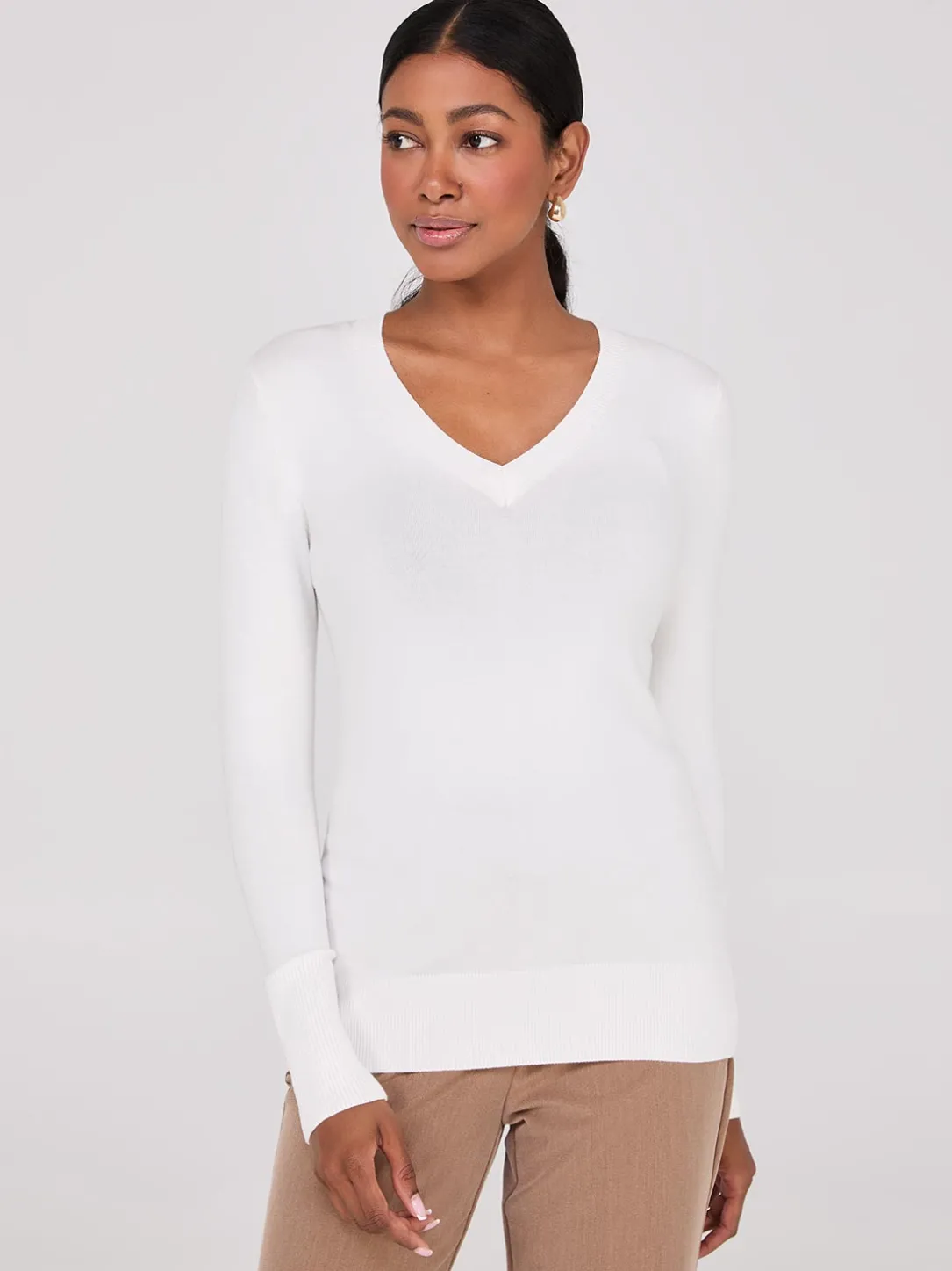 V-Neck Long Sleeve Sweater With Ribbed Details