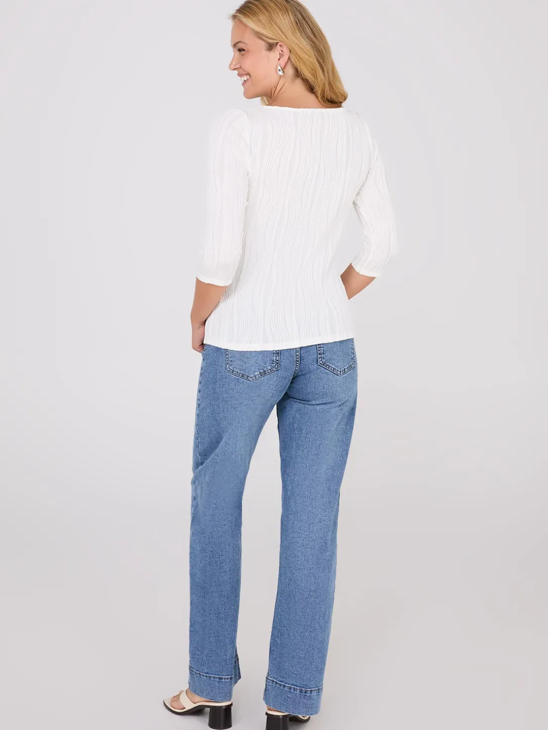 Wave Pattern Boat Neck Top