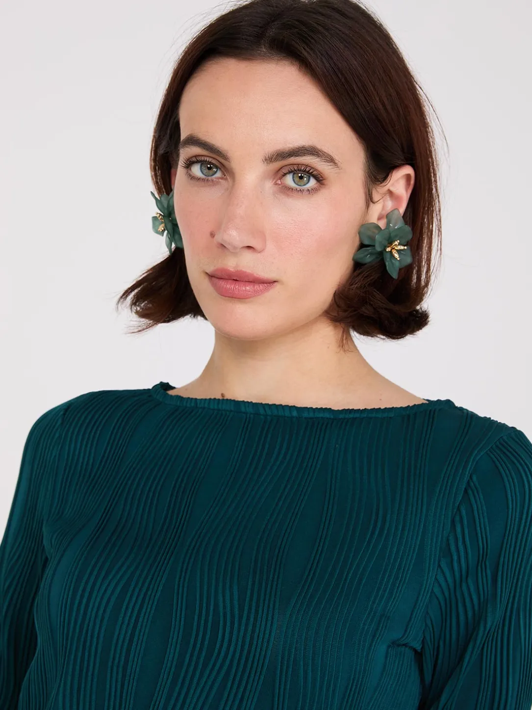 Wave Pattern Boat Neck Top